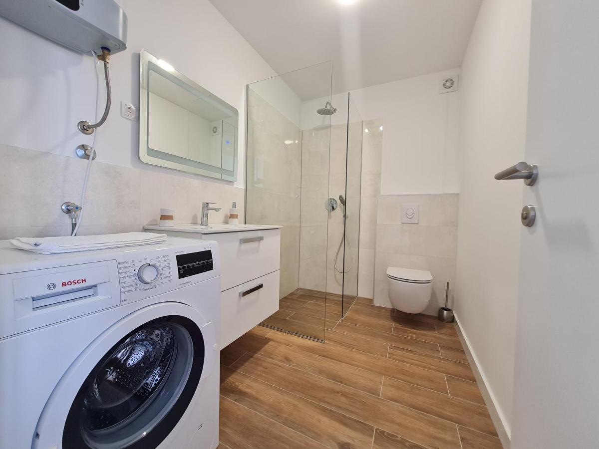 Apartmani Adria นิน ภายนอก รูปภาพ