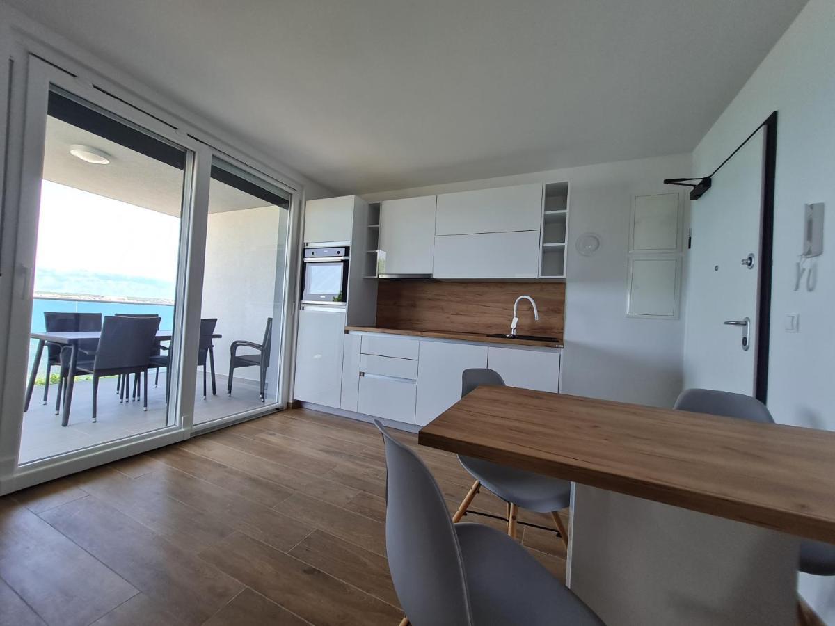 Apartmani Adria นิน ภายนอก รูปภาพ