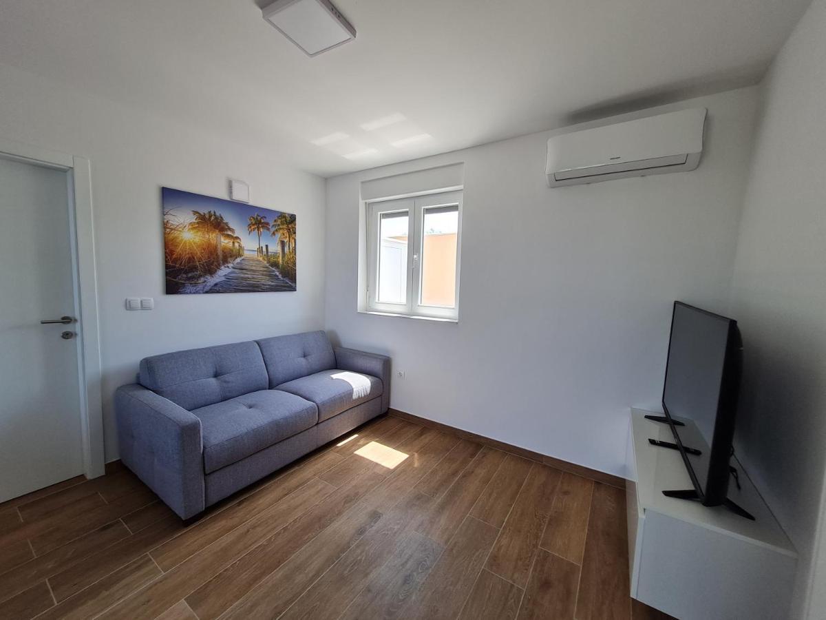 Apartmani Adria นิน ภายนอก รูปภาพ