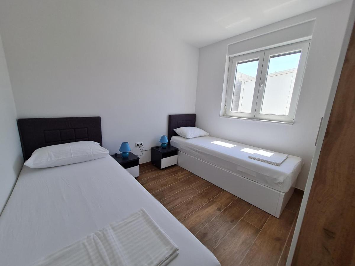 Apartmani Adria นิน ภายนอก รูปภาพ
