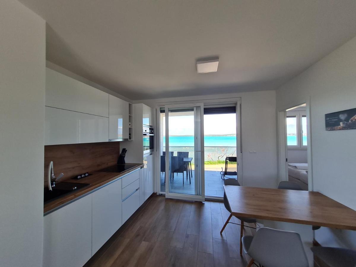 Apartmani Adria นิน ภายนอก รูปภาพ