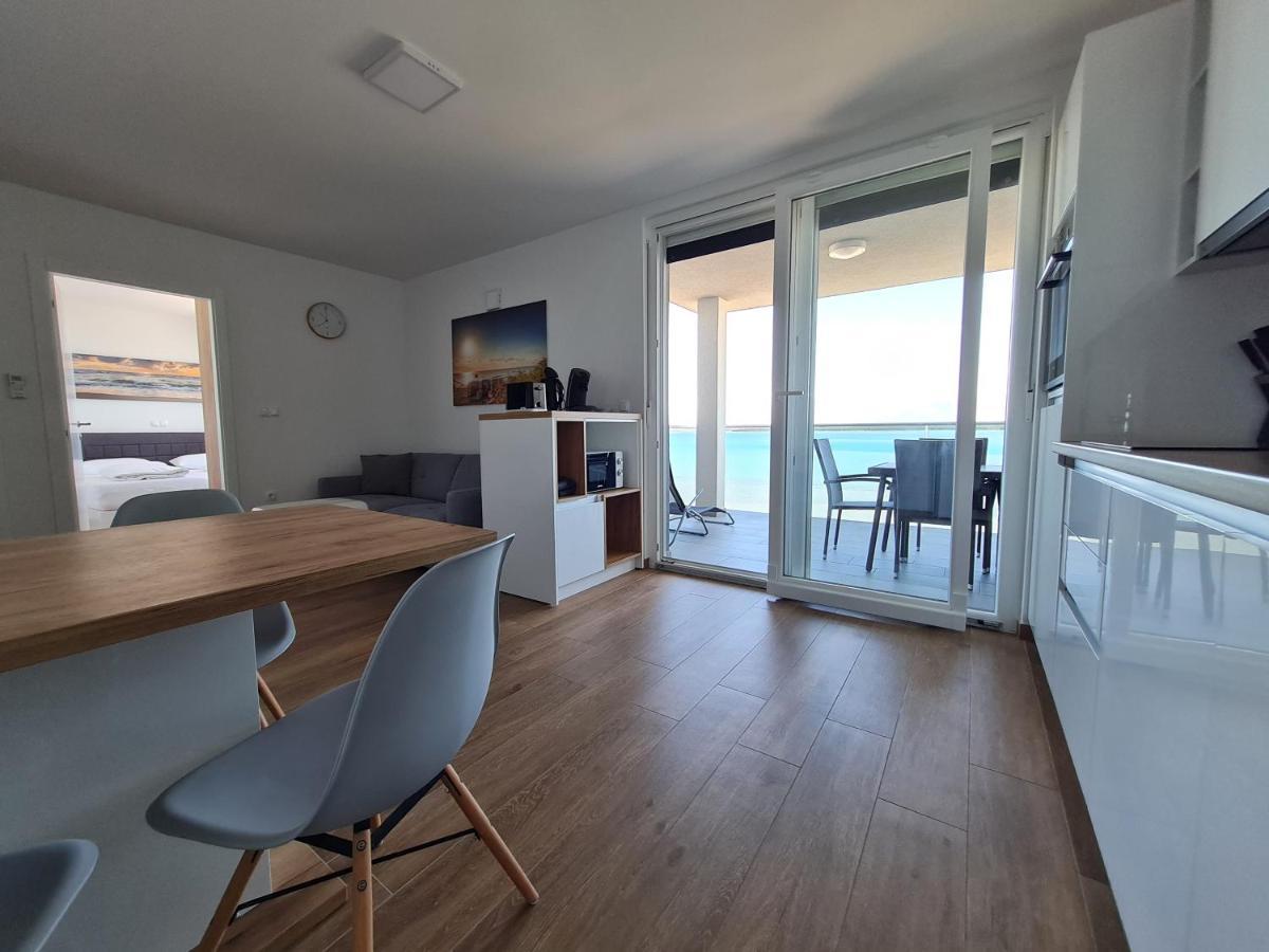 Apartmani Adria นิน ภายนอก รูปภาพ