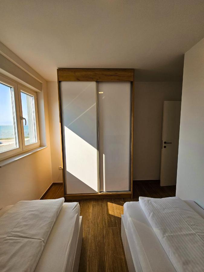 Apartmani Adria นิน ภายนอก รูปภาพ